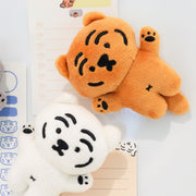 【MUZIKTIGER】HUG ME STUFFED PLUSH MAGNET (WHITE TIGER)