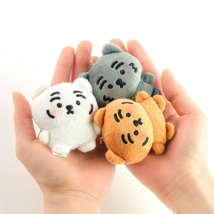 【MUZIKTIGER】SHY FACE MINI DOLL KEYRING  (WHITE TIGER)